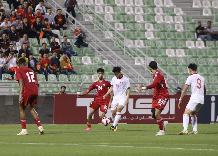 Thua U23 UAE, U23 Viet Nam co chi so 