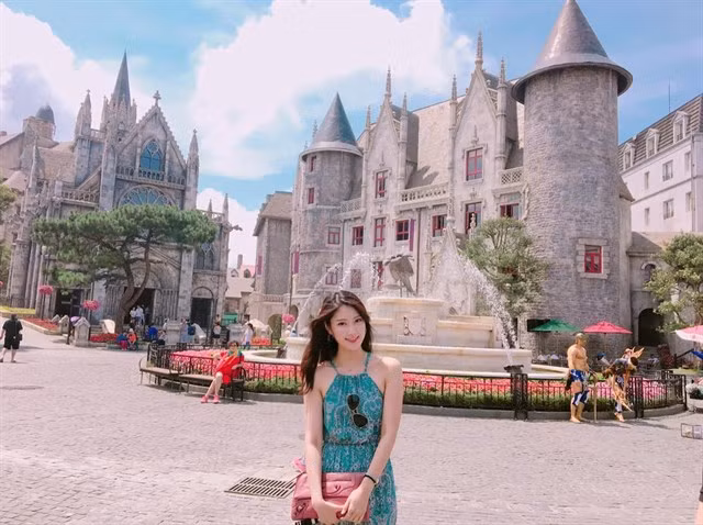 Đây không phải là lần đầu tiên cái tên Đà Nẵng được vinh danh trên bản đồ du lịch thế giới. Năm 2019, tờ báo nổi tiếng The New York Times công bố danh sách 52 điểm đến hot nhất trong năm, và thành phố Đà Nẵng đã chính thức vượt mặt nhiều địa danh nổi tiếng khác trên thế giới để đứng ở vị trí thứ 15.