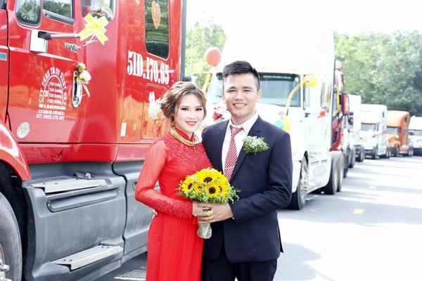 Trong ngày cưới, các cô dâu chú rể luôn muốn tạo ra những điều đặc biệt để sau này nhìn lại sẽ cảm thấy thật đáng nhớ.