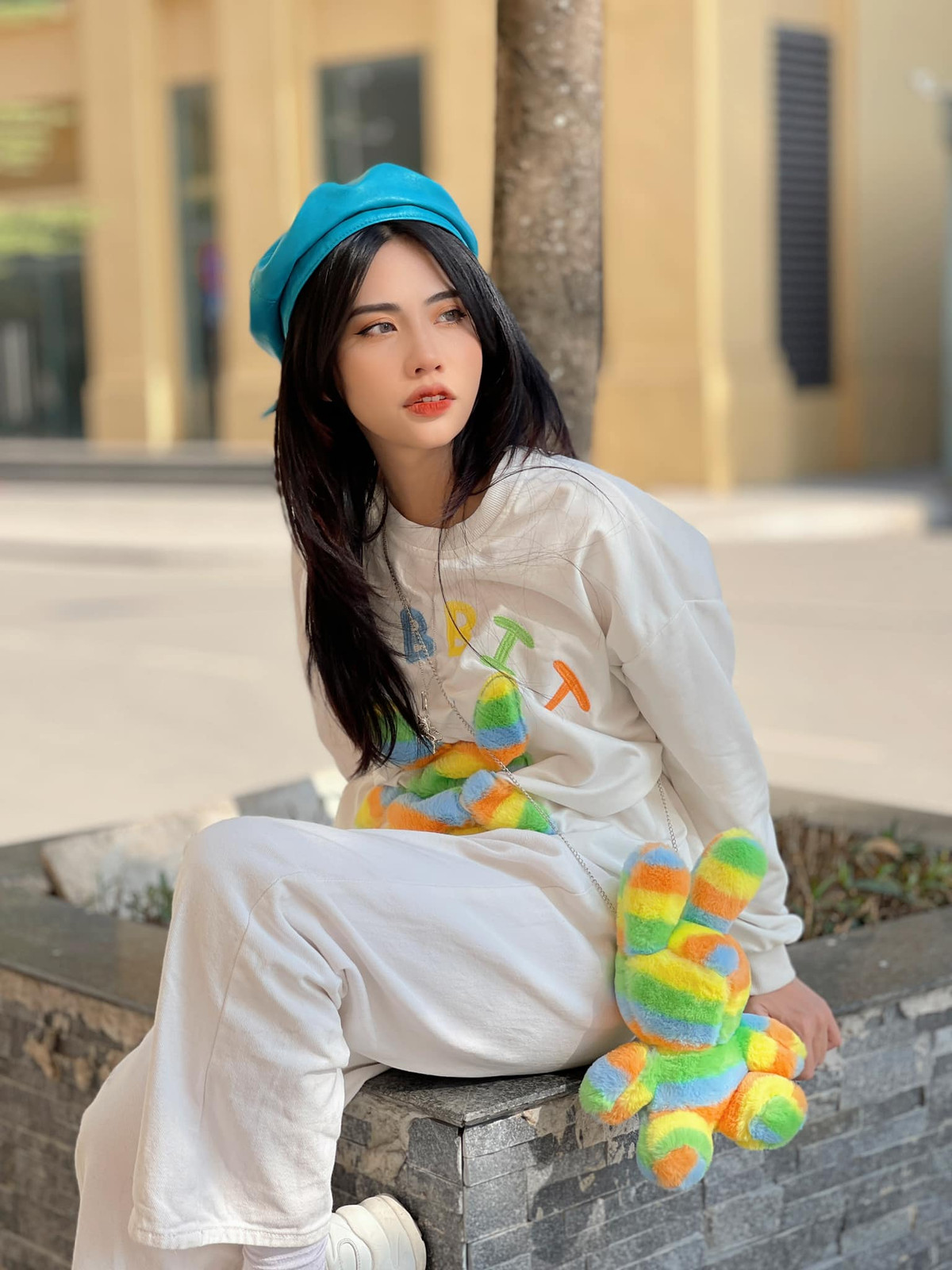 Vòng 1 đầy đặn như vậy là do nữ TikToker này tận dụng một thủ thuật đó là “độn" - mà ai nghe cũng hiểu.