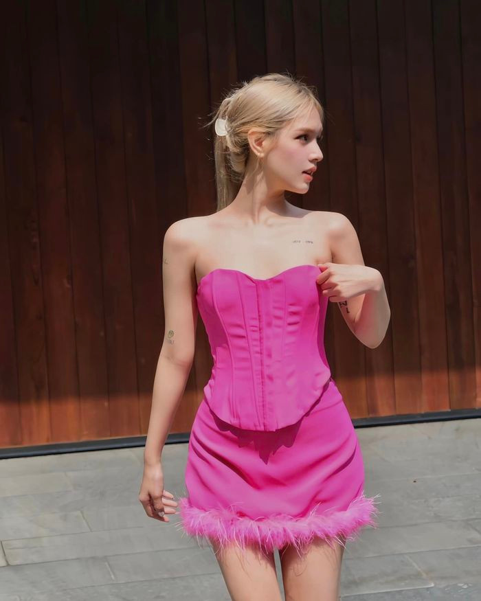 Như thường lệ, Xoài Non lại tiếp tục nhận về bão tim cho màn biến hình này.