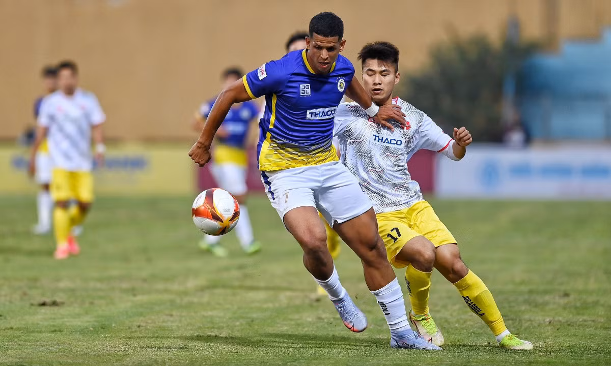 Vo dich Sieu cup 2023, Ha Noi nam ky luc vo tien khoang hau-Hinh-4