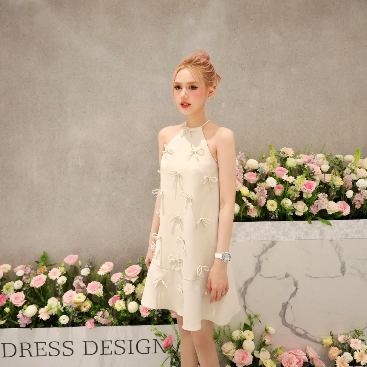 Mới đây hot girl Xoài Non đã chia sẻ về chuyện kiếm tiền của mình khiến nhiều người chú ý.