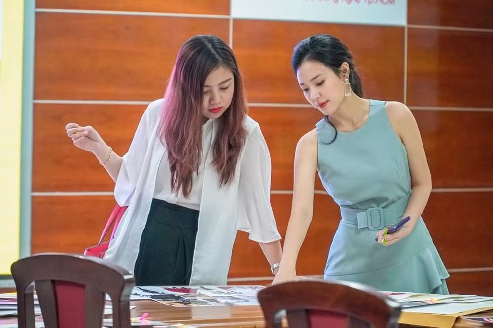 Bức ảnh lập tức nhận về chú ý lớn. Phía dưới bình luận, người hâm mộ gửi đến Midu những lời chúc mừng.