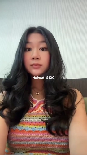 "Tôi bắt đầu buổi sáng tại Cartier (thương hiệu trang sức sang trọng lâu đời đến từ nước Pháp) để sửa chiếc vòng tay của mình. Nhưng cuối cùng, tôi lại mua một đôi bông tai với giá 4.250 USD (khoảng 104,5 triệu đồng)", Chloe Liem cho hay.