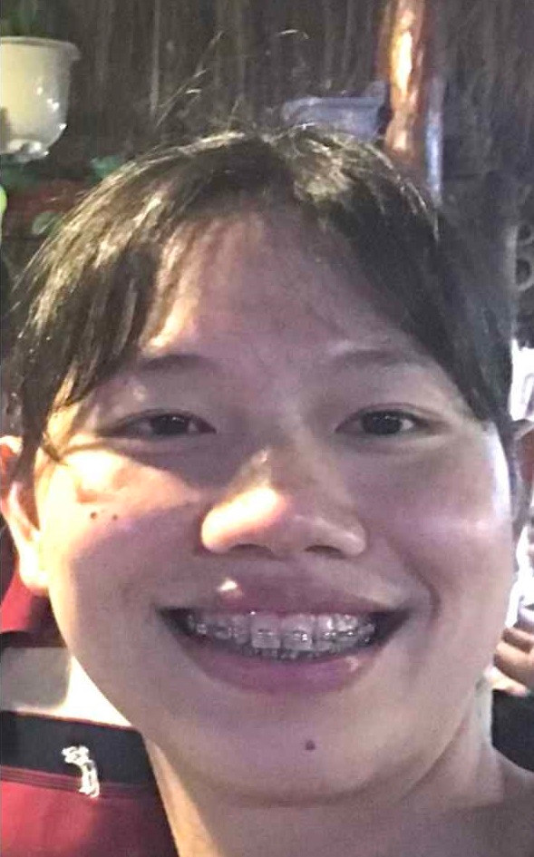 Mới đây, Ánh Viên lại tiếp tục khiến dân tình ngỡ ngàng khi chia sẻ ảnh thời còn mặt mộc và chưa niềng răng của mình.