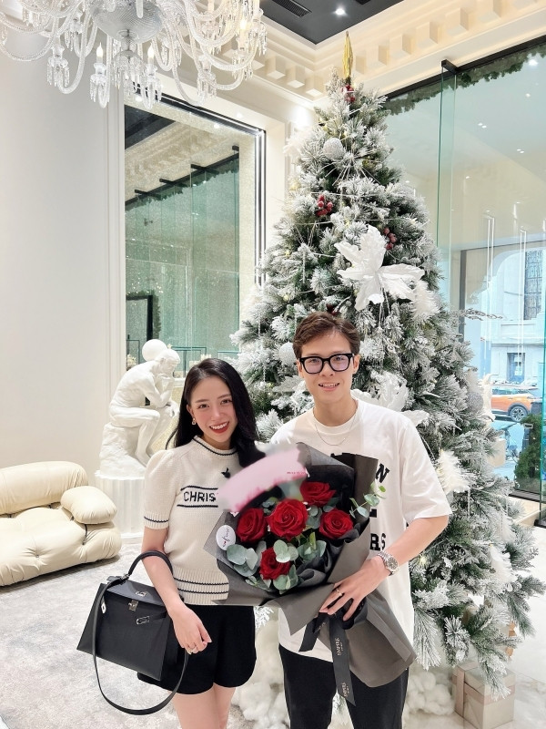 Gần đây, Joyce Phạm liên tục khiến fan trầm trồ trước khả năng chi tiêu cho các nhu cầu cá nhân.