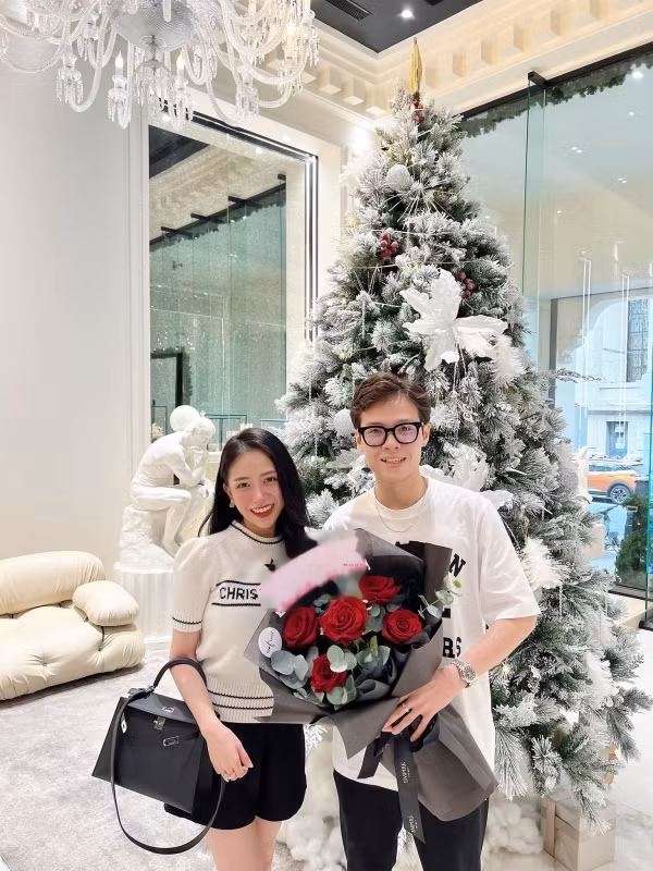 Gần đây, Joyce Phạm liên tục khiến fan trầm trồ trước khả năng chi tiêu cho các nhu cầu cá nhân.