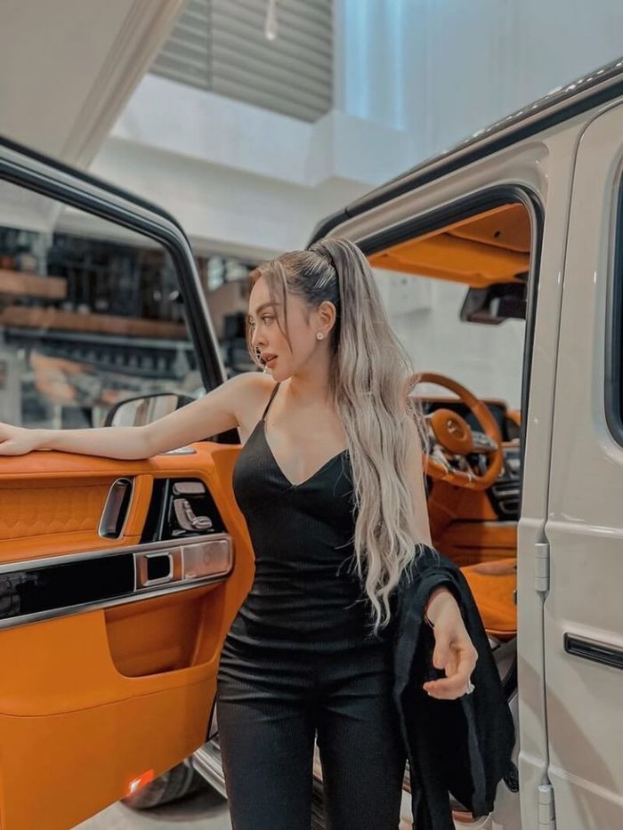 Trang Nemo chia sẻ thêm, mỗi lần đổ đầy bình như vậy thì gia đình cô sẽ đi được 5 ngày.