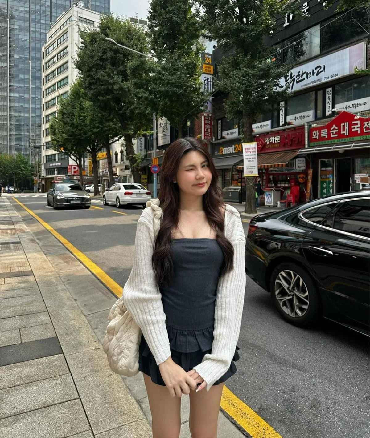 Nói về gu thẩm mĩ của con gái, MC Quyền Linh từng cho biết cả hai đã có ngày càng khác biệt sau giai đoạn thành niên.