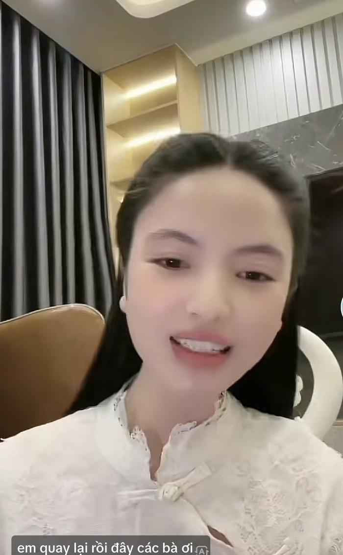 Mới nhất, mạng xã hội xôn xao thông tin Chu Thanh Huyền bị tố có thái độ nhắn tin dọa dẫm, “ngáo” quyền lực.