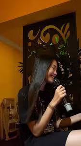 Dù chỉ là những lần cất giọng ngẫu hứng nhưng mỗi clip như vậy của Doãn Hải My thu hút hàng triệu lượt theo dõi.