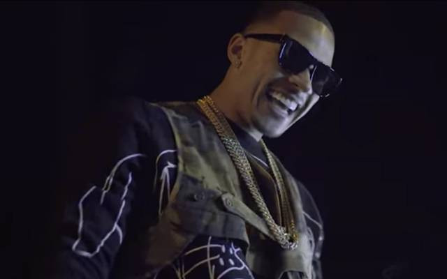 Nếu theo dõi trang Youtube của Depay thì nhiều người sẽ thấy kho tàng nhạc rap của cầu thủ này đã tích góp được số lượng kha khá. Tiêu biểu trong số đó là 3 singel và 4 bản freestyle có hàng triệu người nghe.