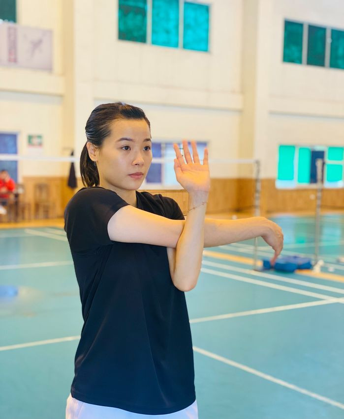 Dân mạng còn yêu thích Thùy Linh nhờ sự tươi tắn, tích cực của cô.