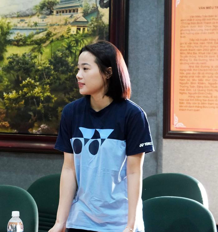 Có thể thấy, không cần lớp phấn son dày cộm, nữ VĐV vẫn khiến dân mạng xuýt xoa nhờ nước da đẹp.