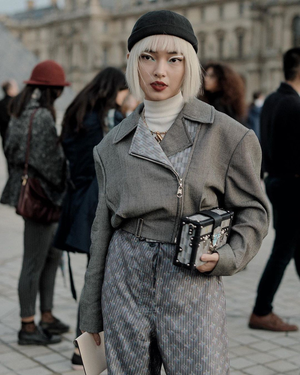 Cách đây hơn 1 năm, thông tin chàng rapper số 1 Việt Nam - Binz hẹn hò với mẫu ảnh 9X Châu Bùi râm ran khắp cõi mạng.