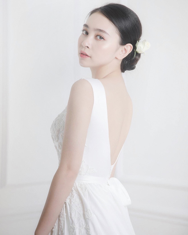 Xuất thân từ chuyên ngành tiếng Pháp nhưng lại chọn sang Anh du học, Diệu Linh cũng gặp phải những bỡ ngỡ ban đầu như nhiều du học sinh khác.