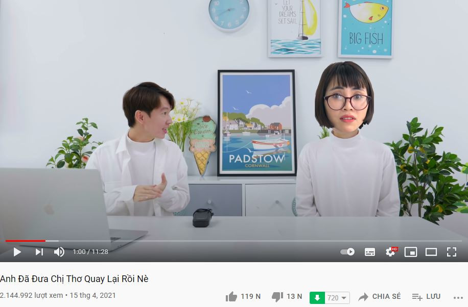 Theo như video mới nhất trên kênh YouTube thì Thơ Nguyễn, sau loạt drama, vẫn đang được book quảng cá và kiếm tiền "khủng" từ kênh YouTube gần 9 triệu sub của mình. Điều này khiến nhiều người phẫn nộ và lo lắng
