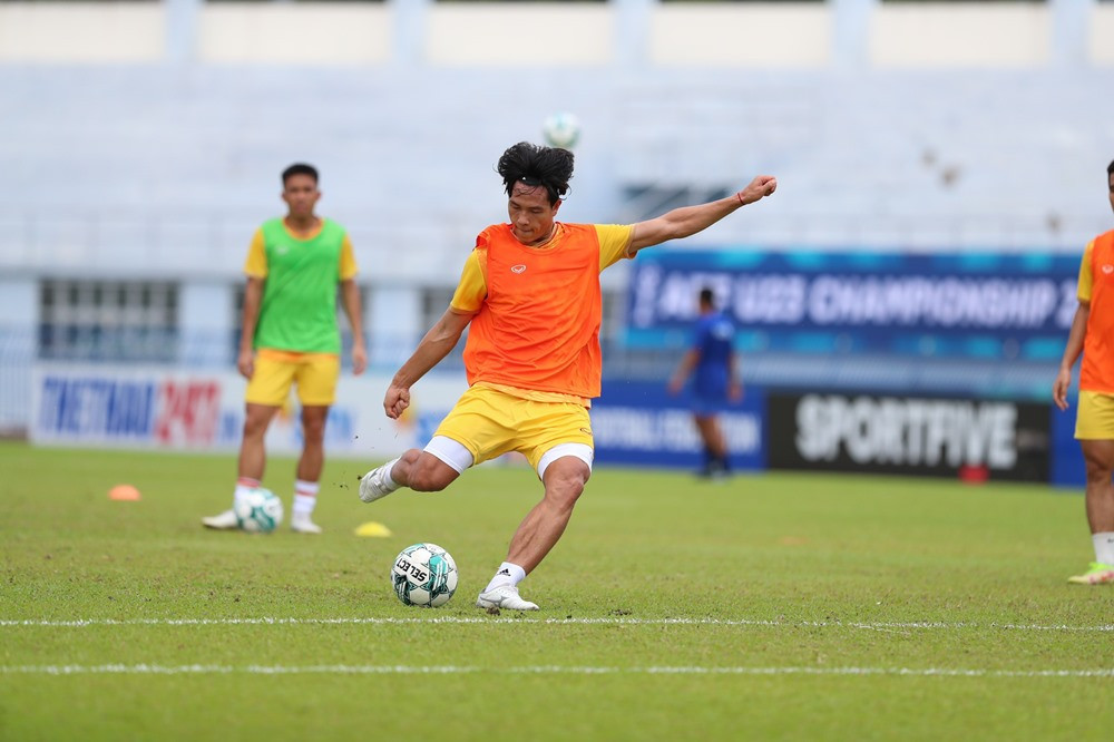 Thang Lao ty so 4-1, U23 Viet Nam khoi dau hoan hao-Hinh-10