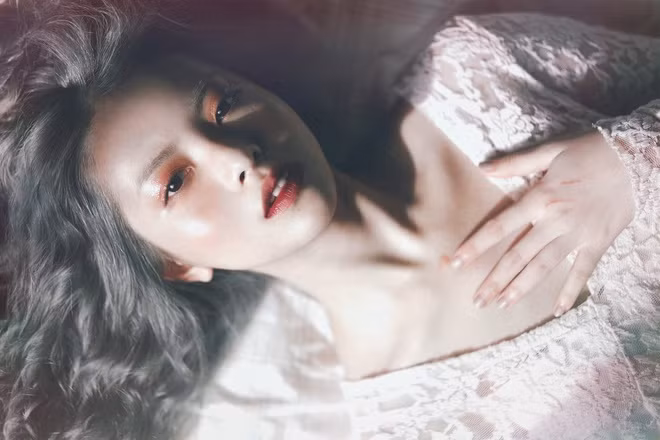 Yu Dương tâm sự hiện cô có cuộc sống ổn định nhờ công việc diễn viên, người mẫu và một số việc khác nhằm đảm bảo thu nhập.