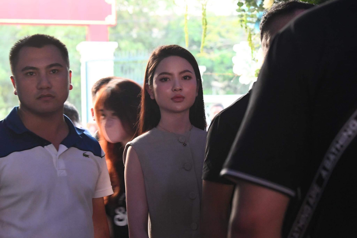 Ảnh chính diện của Chu Thanh Huyền nhìn tổng thể có nét bầu bĩnh hơn ở trên MXH. Ảnh: PH