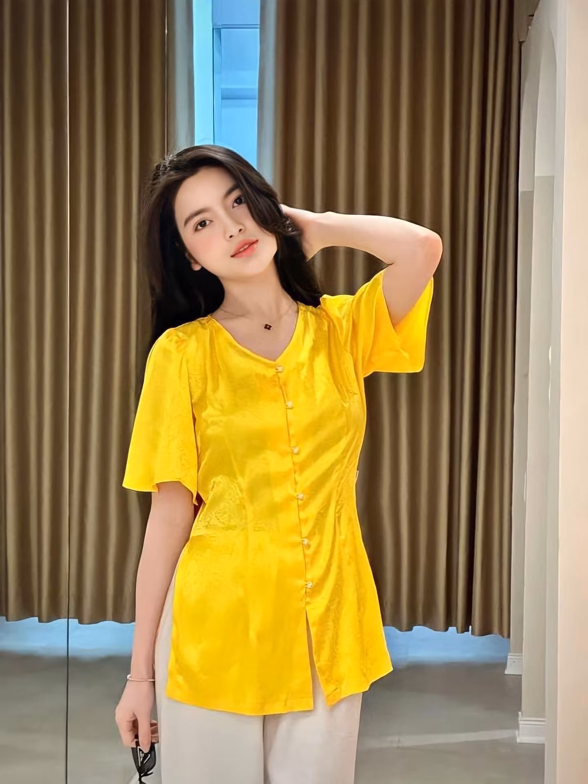 Chu Thanh Huyền và Quang Hải rộ tin hẹn hò từ năm 2021. Tuy nhiên đến nay dù đã yêu nhau được hơn 2 năm nhưng cặp đôi vẫn chưa một lần lên tiếng chính thức về mối quan hệ.