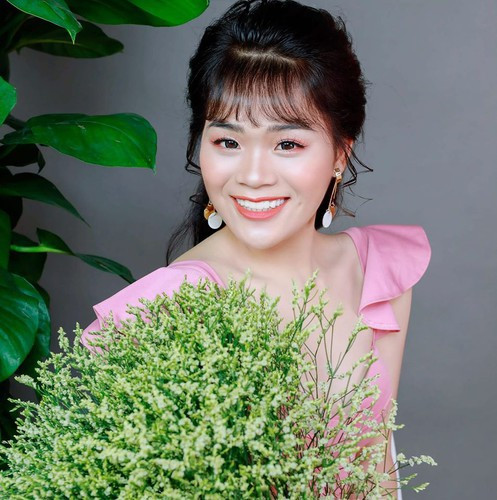 Ngân Thảo hứa rằng sẽ bớt nóng tính lại và mong cả hai bớt cãi nhau, cùng đi một con đường dài nhất có thể.