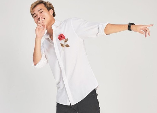 Cùng ngắm thêm hình ảnh của Văn Toàn.