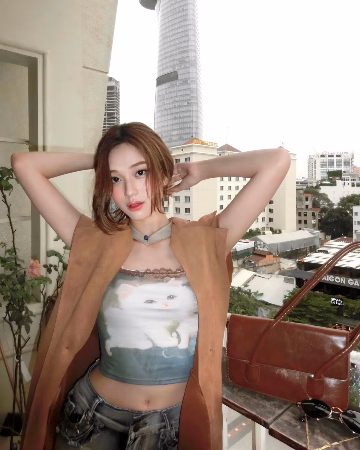 Được biết, Karty Chang (Nguyễn Thị Thảo Trang) là một hot face, người mẫu ảnh có tiếng trên MXH. Cô từng tiết lộ, chưa từng hẹn hò ai và Otis chính là tình đầu của cô.