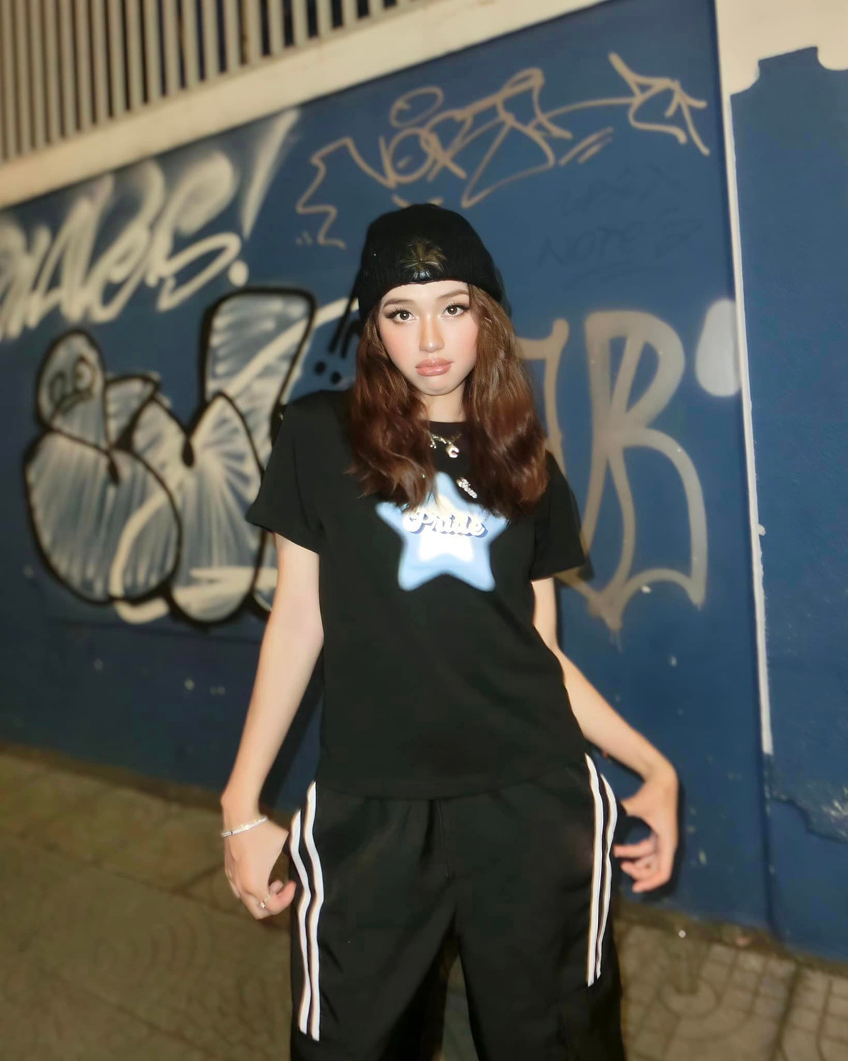 Dẫu vậy, Karty Chang và Otis vẫn dành sự tin tưởng tuyệt đối đồng thời vun đắp cho mối quan hệ càng thêm gắn bó bền chặt.