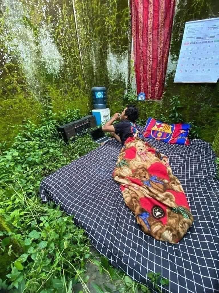 Cụ thể, trên một diễn đàn thu hút tới gần 1 triệu người theo dõi các thành viên bình luận sôi nổi trước loạt ảnh những ông chồng cãi nhau với vợ và nhận cái kết không thể lạnh lẽo hơn.