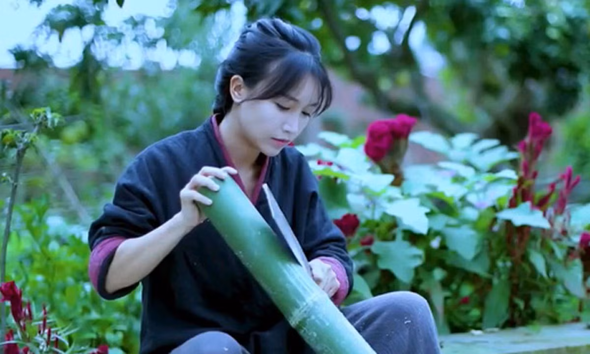 Thông tin Lý Tử Thất dừng hoạt động trên Youtube được chính trợ lý của cô đưa ra.