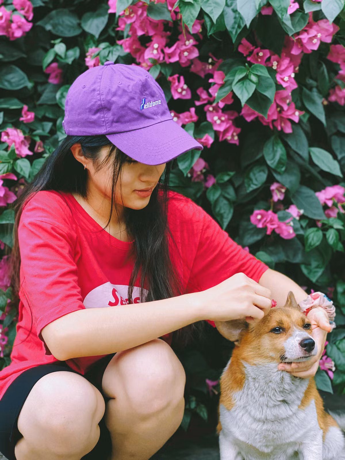 Xinh đẹp, học giỏi lại đa tài nên Mai Thiên khiến nhiều người ngưỡng mộ, thậm chí gắn liền với biệt danh “con nhà người ta”.