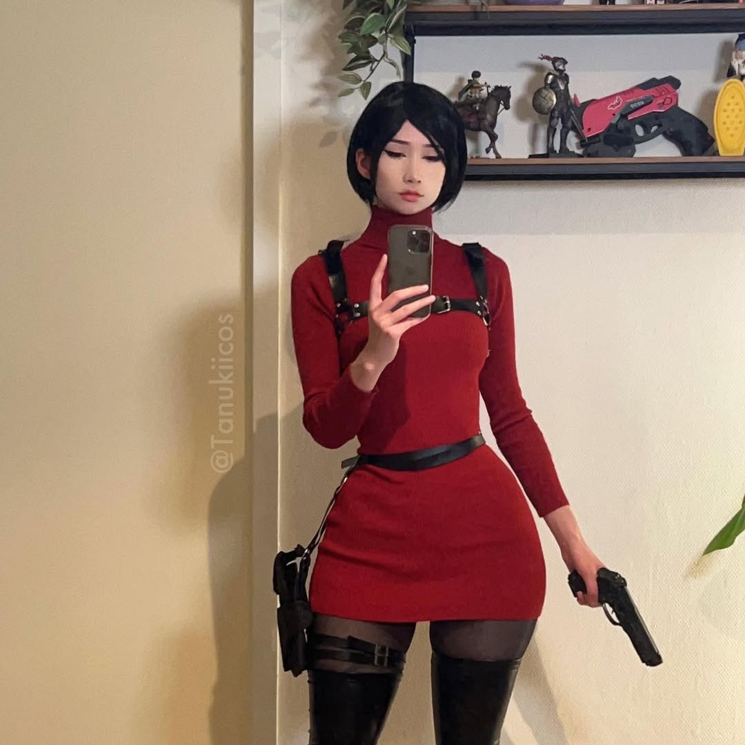 Tanukii cosplay nhân vật trong Resident Evil