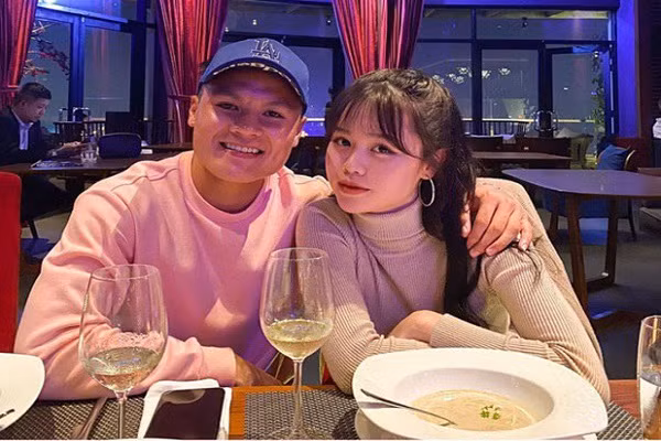 Chuyen tinh Quang Hai - Huynh Anh: 