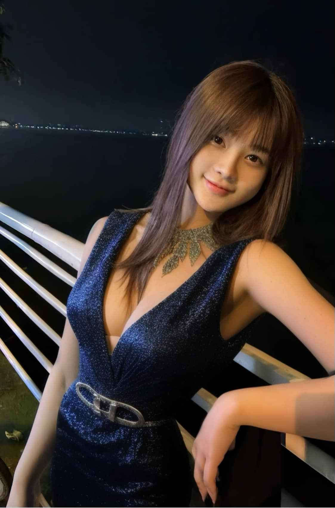 Chỉ trong một thời gian ngắn, Lyly Sury đã có sự thay đổi rõ rệt về diện mạo và phong cách.