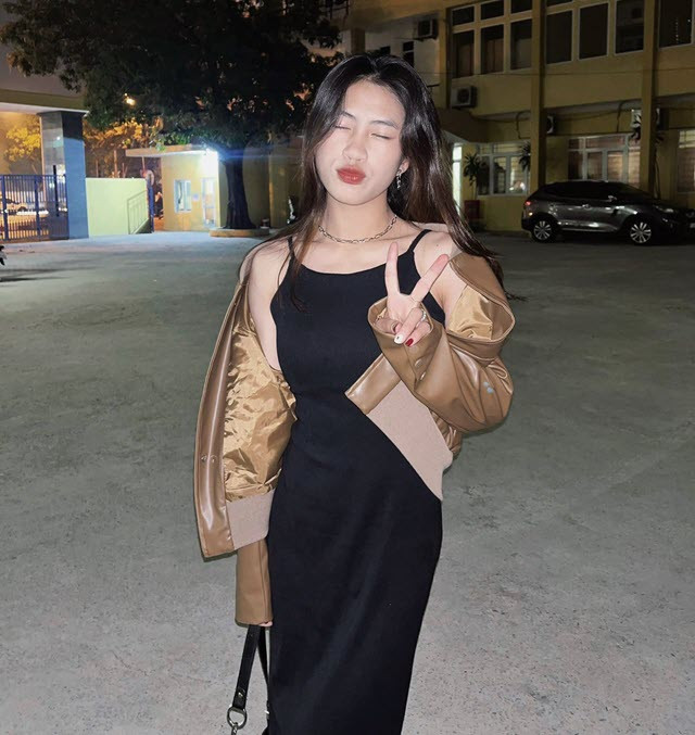 13 tuổi, Thanh Nhã đã được giới thiệu lên trung tâm huấn luyện ở Hà Đông (Hà Nội). Thấy con còn bé bỏng đã phải xa nhà, ông Kim Sáng - bố ruột Thanh Nhã - rất xót xa nhưng vẫn ủng hộ đam mê của con.