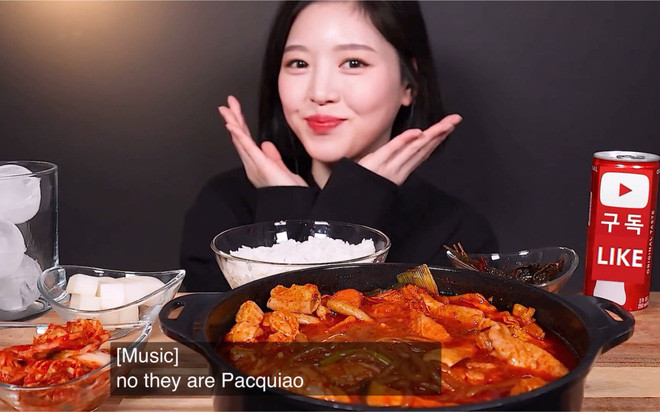 Ngay sau khi xuất hiện, cô nàng này được đặt biệt danh "thánh ăn Hàn Quốc". Ngay sau đó, tên tuổi của nữ chính cũng đã được tìm ra, đó là Moon Bok-hee (nick name Boki, 26 tuổi)