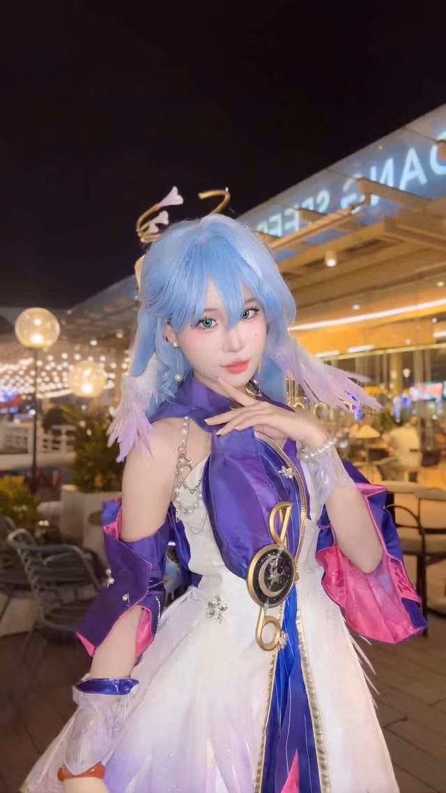 Chang Dory đã gây ấn tượng mạnh mẽ với phong cách độc đáo của mình.