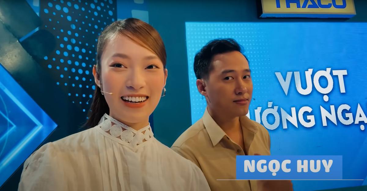 Cụ thể, Khánh Vy đã xem chương trình đầu tiên của Olympia mùa 22 khi vừa thực hiện quay các tập khác xong. Cô đã đưa ra những nhận xét thẳng thắn về bản thân mình.