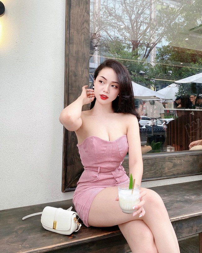 Thiện Mỹ luôn xuất hiện với vẻ đẹp tràn đầy năng lượng.