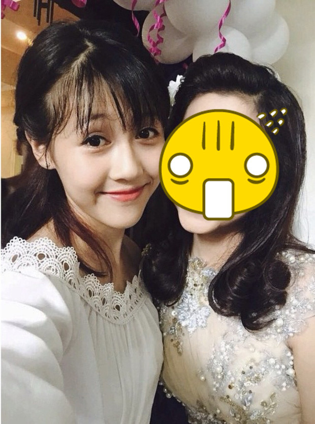 Thời trang tóc của Hậu Hoàng thời cấp 3 cũng khá đa dạng từ đầu bơm sư tử đến bánh bèo, cái gì cũng có.