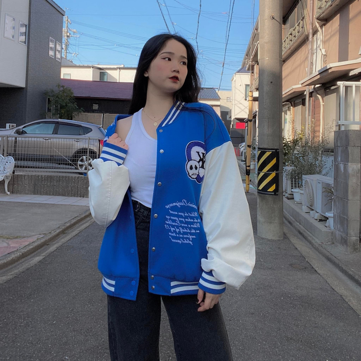 Gái xinh này gây ấn tượng bởi gương mặt ngây thơ và làn da trắng sứ không tì vết.