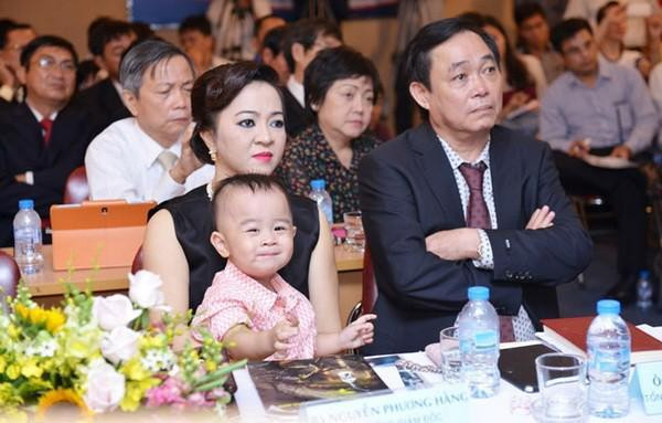 Trước những lời nói khôn khéo của Hằng Hữu được mẹ chia sẻ lại, ai nấy đều không khỏi bật cười.