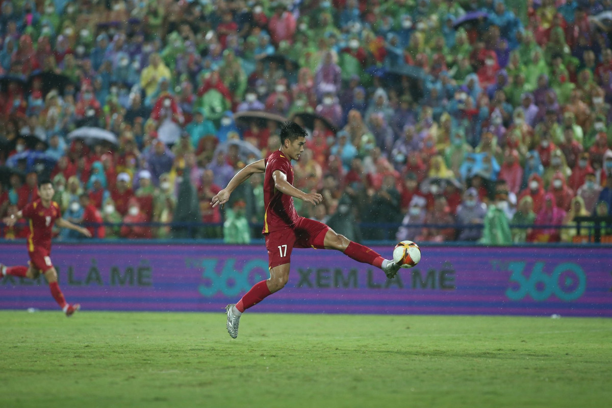 Tien Linh kem duyen, U23 Viet Nam hoa dang tiec tai SEA Games 31-Hinh-4