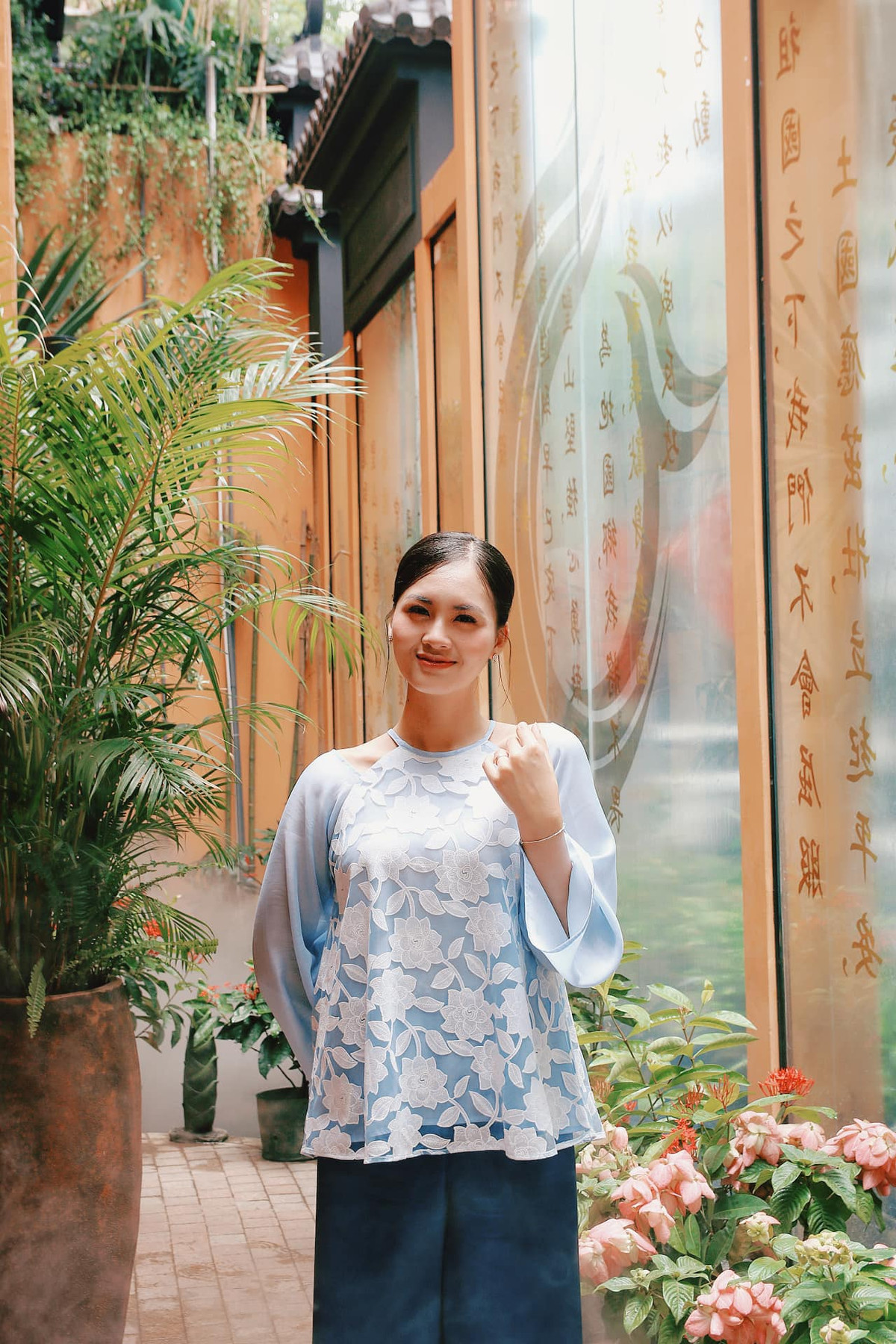 Từ khi trở thành người đào tạo giọng nói, Phương Mai càng thấy yêu tiếng Việt và tự hào về đất nước của mình.