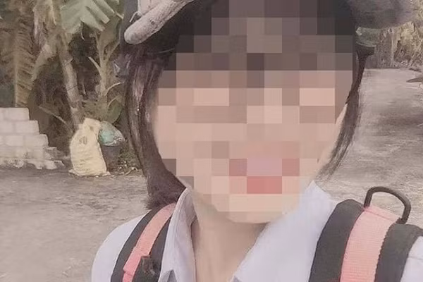 Nu sinh nhay cau o Hai Phong: Gia dinh de nghi khai quat tu thi