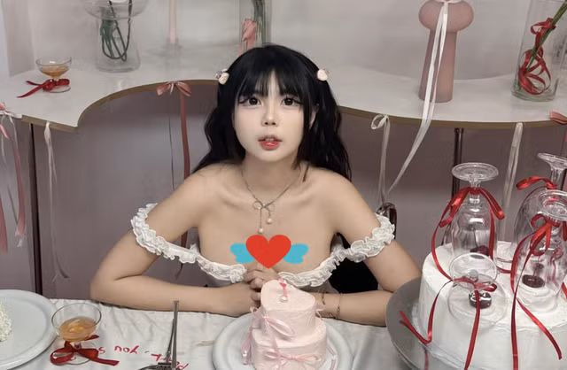 Hà Phương Boo đã khéo léo tận dụng chính hình ảnh cá nhân để xây dựng "thương hiệu" trong làng game.