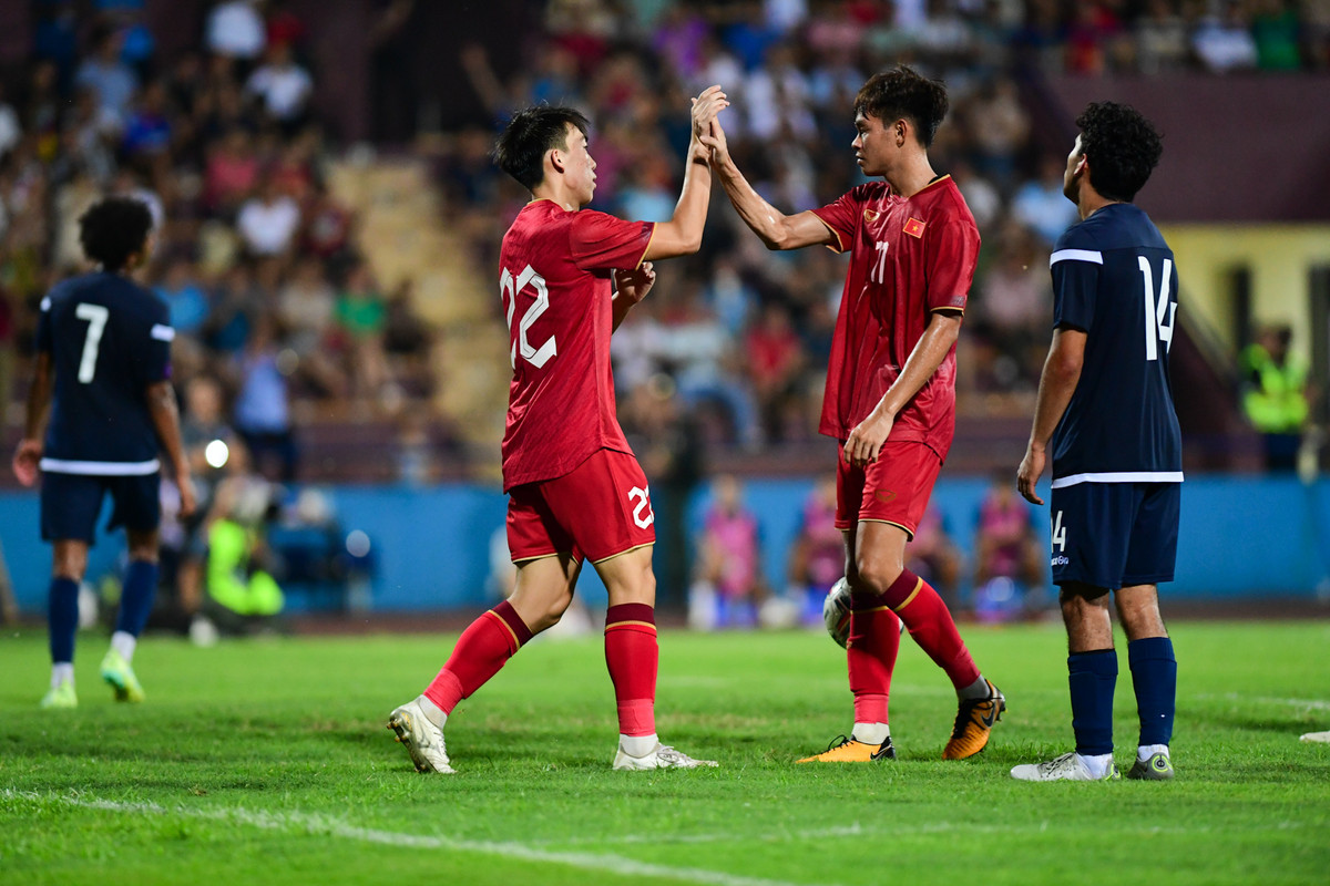 Đại thắng trước Đảo Guam, U23 Việt Nam biểu dương sức mạnh Dai thang truoc Dao Guam, U23 Viet Nam bieu duong suc manh