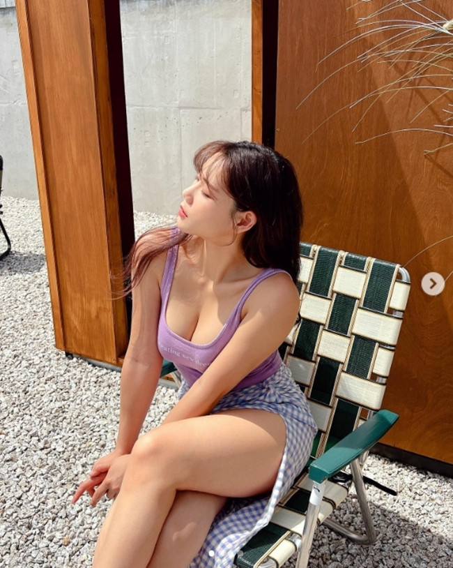 Jeon Boram sở hữu tài khoản Instagram lên tới 1 triệu fan hâm mộ.